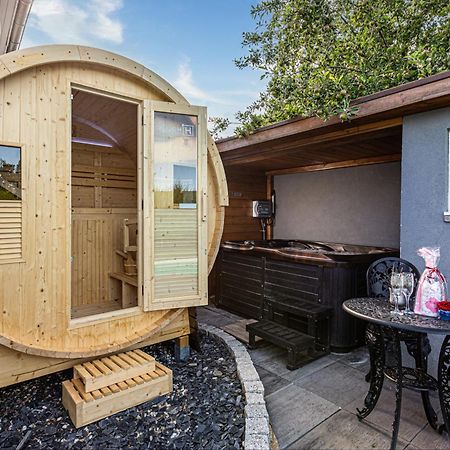 Gites Spa Strasbourg - Studio Romantique, Jacuzzi, Sauna, Terrasse Privee Furdenheim 外观 照片
