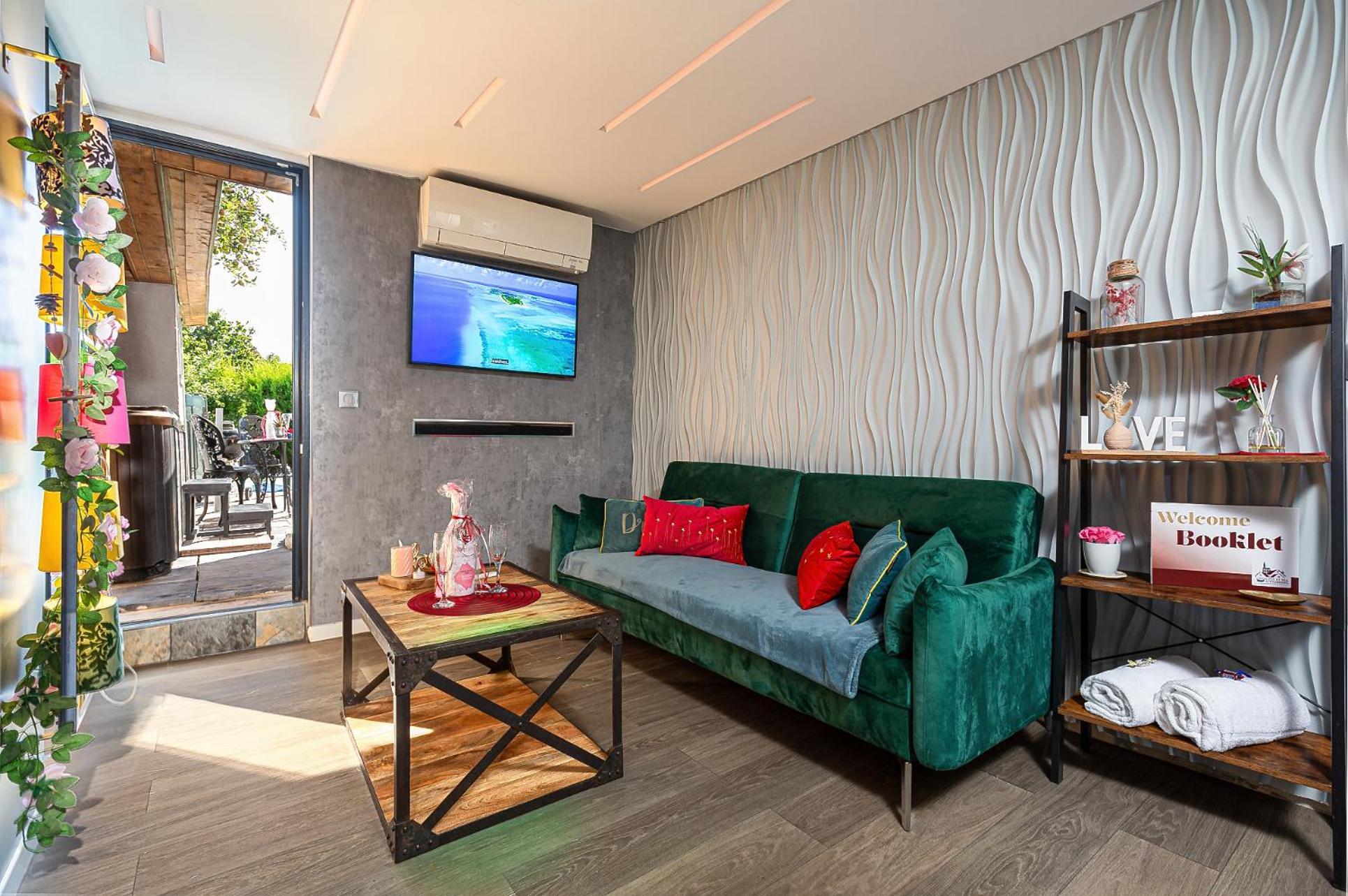 Gites Spa Strasbourg - Studio Romantique, Jacuzzi, Sauna, Terrasse Privee Furdenheim 外观 照片