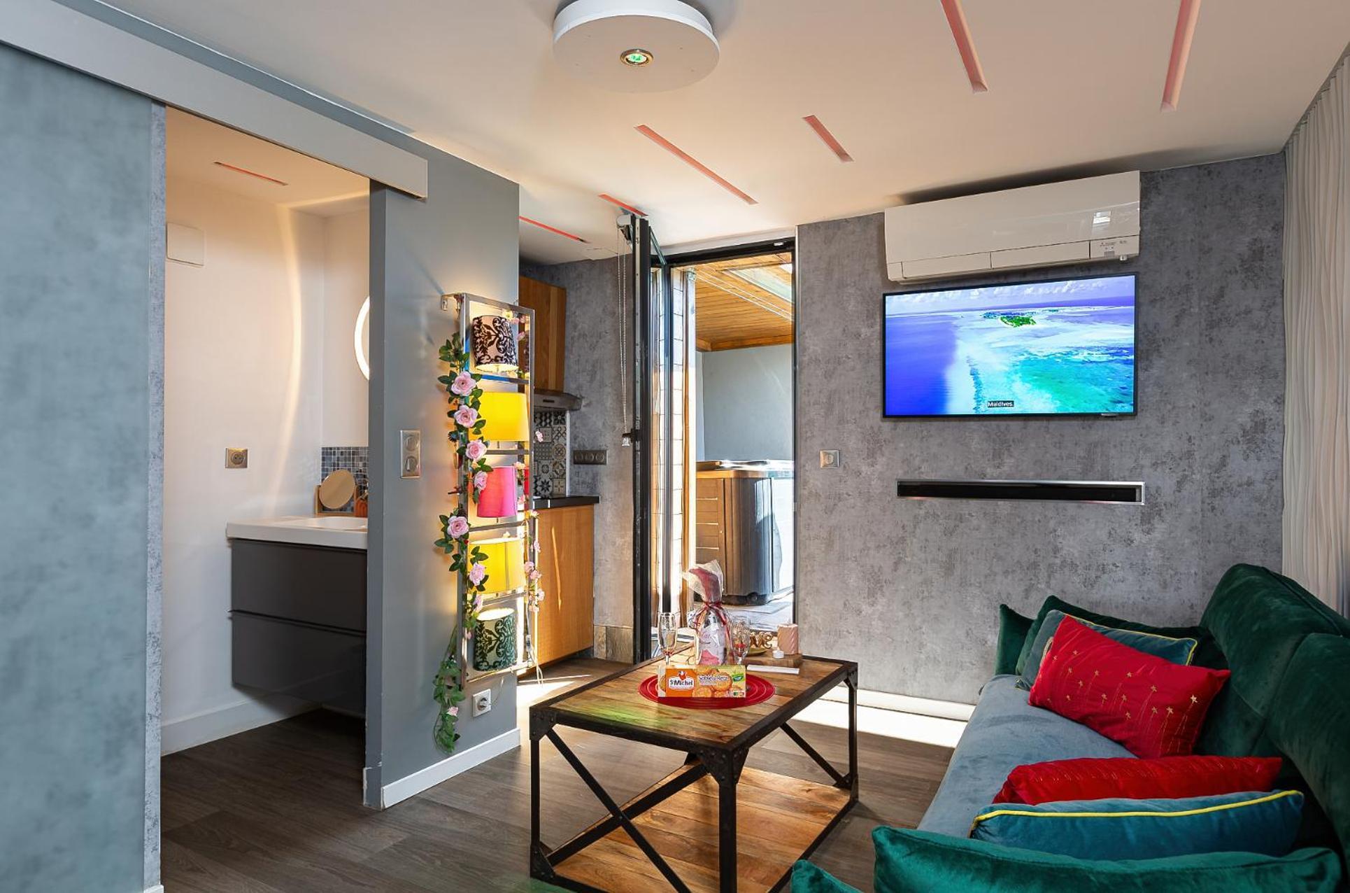 Gites Spa Strasbourg - Studio Romantique, Jacuzzi, Sauna, Terrasse Privee Furdenheim 外观 照片